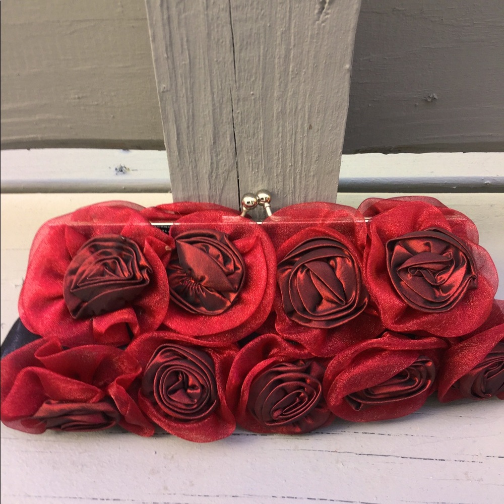 Vintage rosette clutch